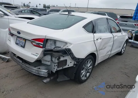 2017 Ford Fusion Hybrid Se из США, поврежденный, VIN 3FA6P0LUXHR306063